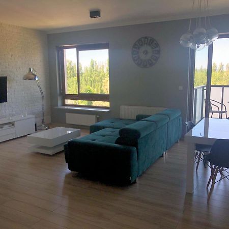Apartment Klobucka Варшава Екстериор снимка