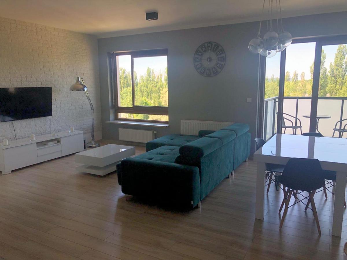 Apartment Klobucka Варшава Екстериор снимка