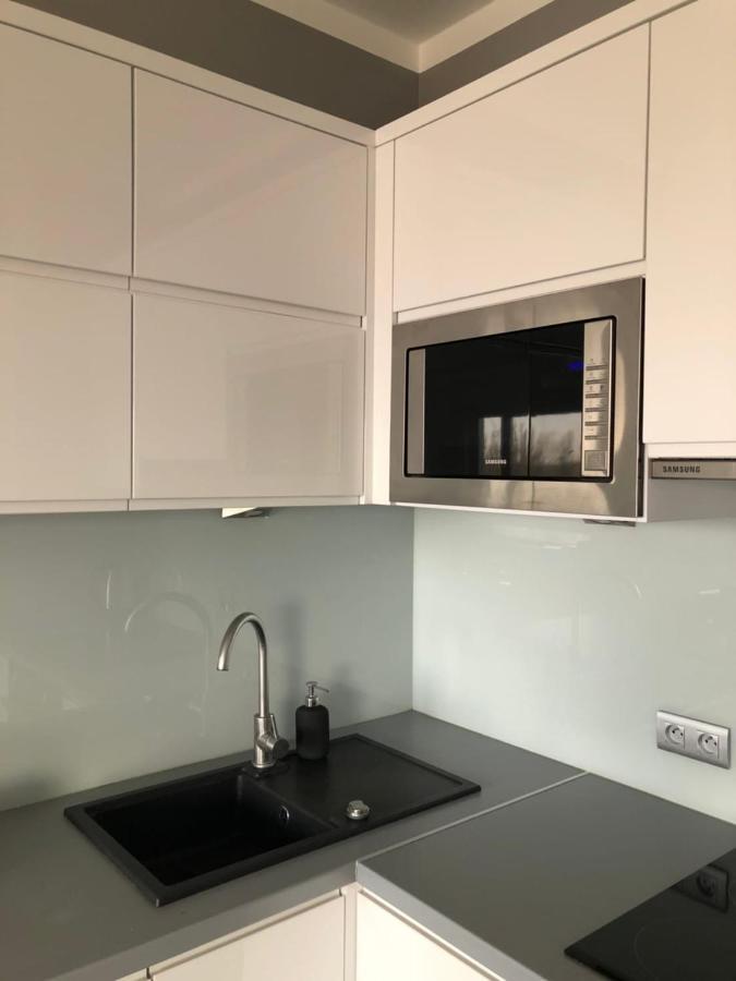 Apartment Klobucka Варшава Екстериор снимка