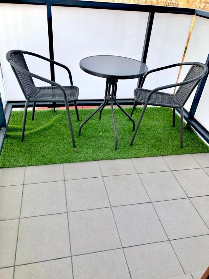 Apartment Klobucka Варшава Екстериор снимка